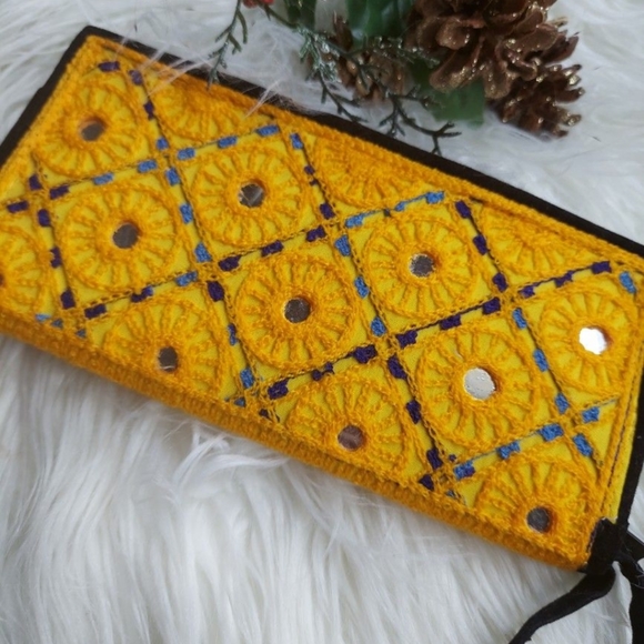 Bags - Picture 3 of 12